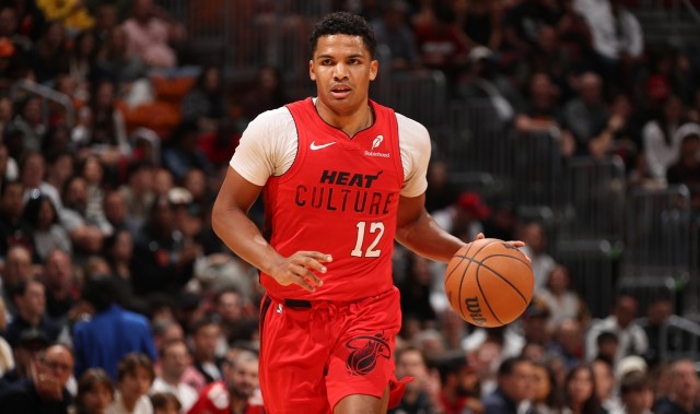 乐鱼集团-斯波：德鲁·史密斯防守无处不在 是联盟最有价值防守球员之一