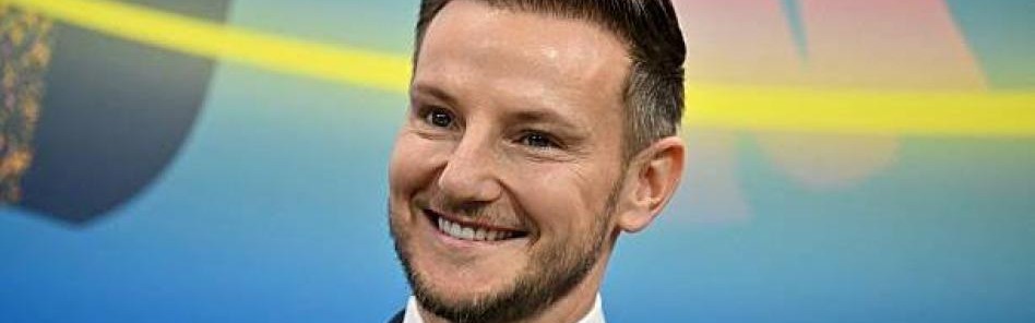 拉基蒂奇：我在巴萨和哈维只共事过一年，真希望能共事更久