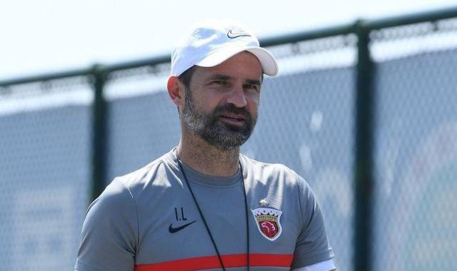 乐鱼专属资源-残兵也疯狂！海港后4球全是上高压 莱科：继续保持！