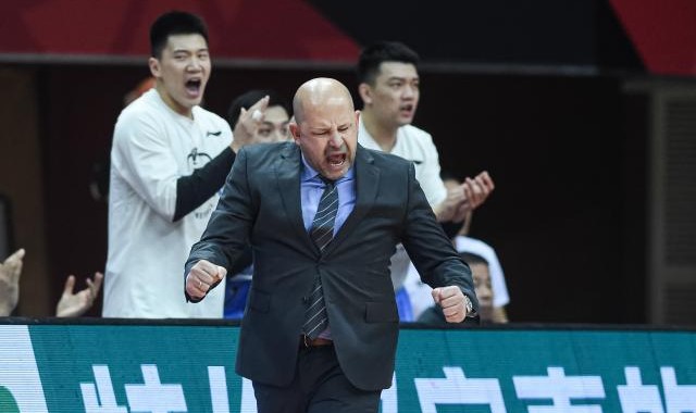 乐鱼集团-神奇的雅尼斯，复苏的北京队 CBA争冠别忘了他们